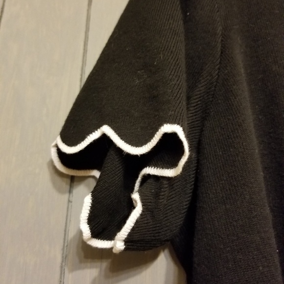 Sweater top great condition. - Picture 3 of 3